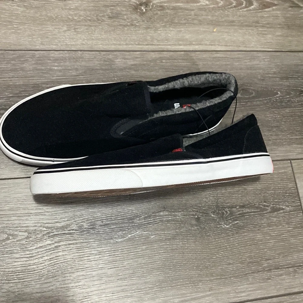 NWOT! UNLTD Tan Loafers‎ Slip-On Sneakers